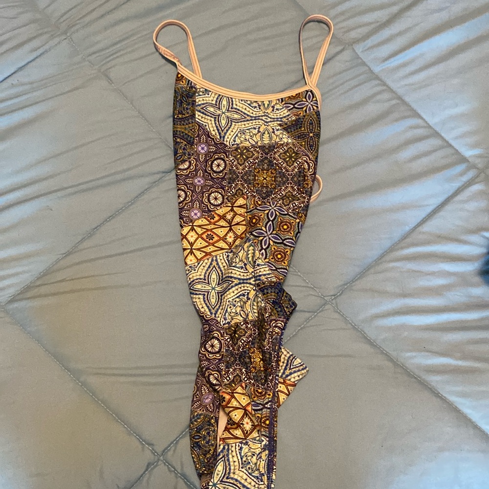 One piece competitive swimsuit